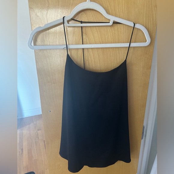 ALICE AND OLIVIA silk black tank. SIZE MEDIUM. EXCELLENT CONDITION - Picture 2 of 2